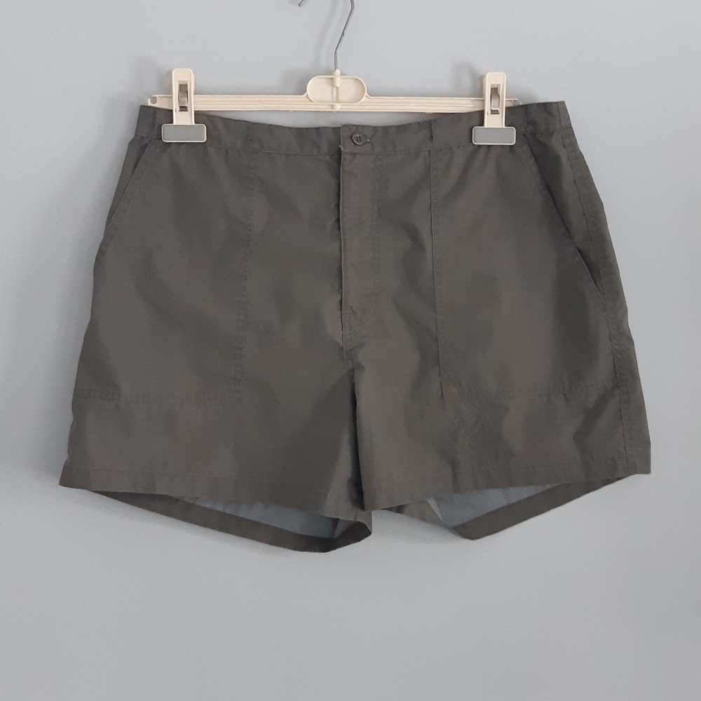 5/10$ Westcoast Connexion women's short size L